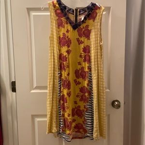 Cute Matilda Jane dress with pockets !